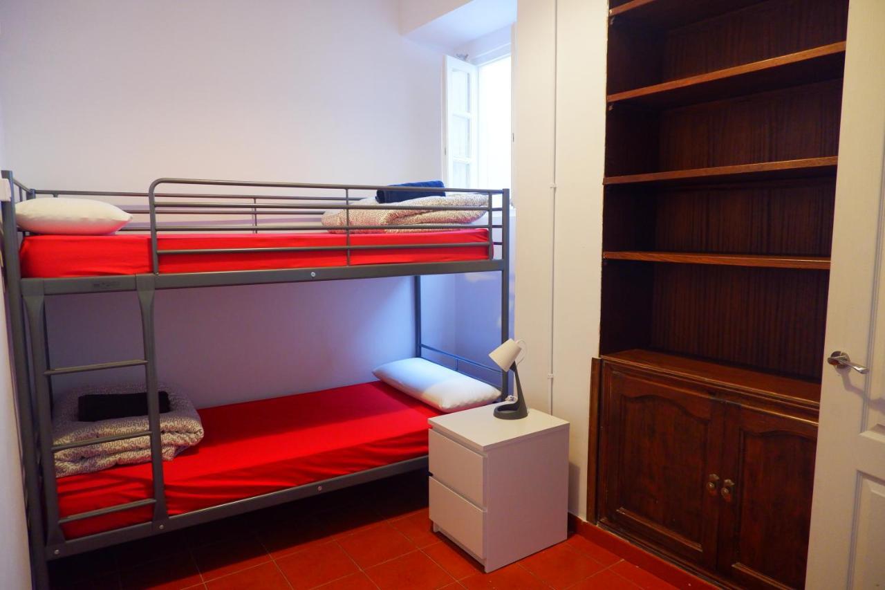 Fabrizzio's Guest house Seville